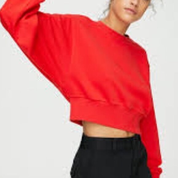 Aritzia TNA Airy Fleece Perfect Shrunken Dolman Long Sleeve Red Sweatshirt Small - Picture 2 of 11